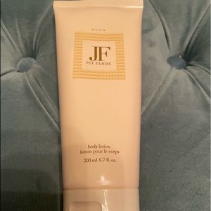 💗NEW  Avon Jet Femme Body Lotion